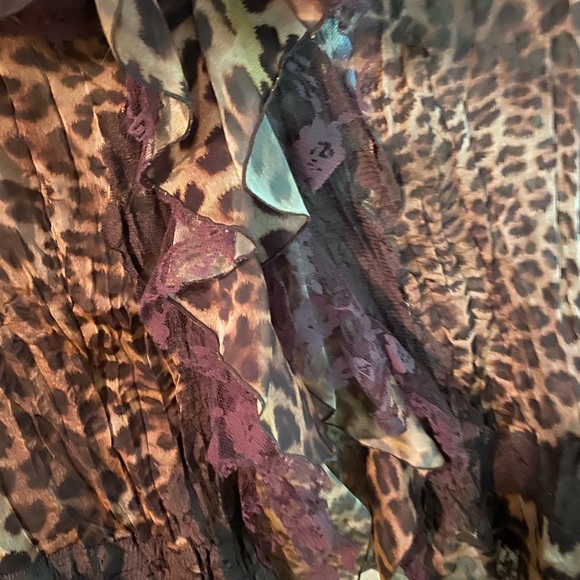 Animal print blouse - Picture 3 of 3